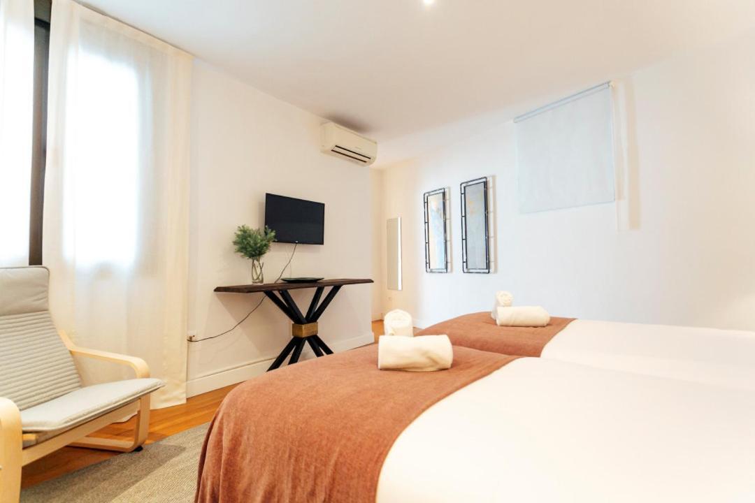 Minty Stay 3Bd Apartment - Triana Seville Exterior photo