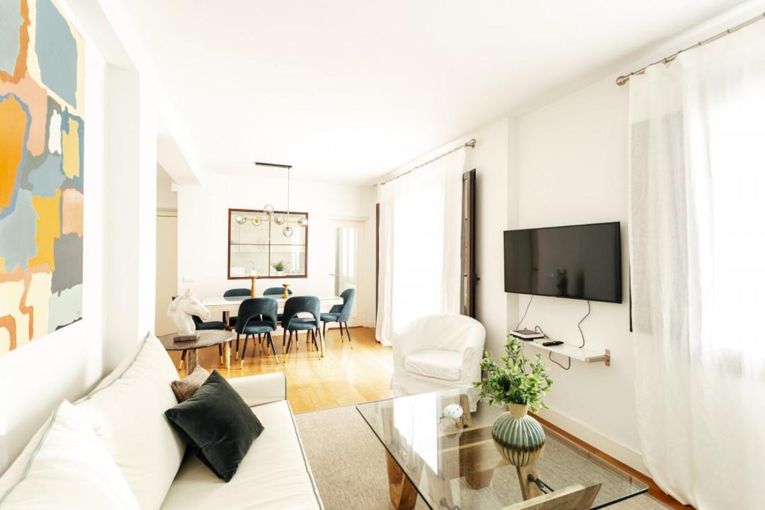 Minty Stay 3Bd Apartment - Triana Seville Exterior photo